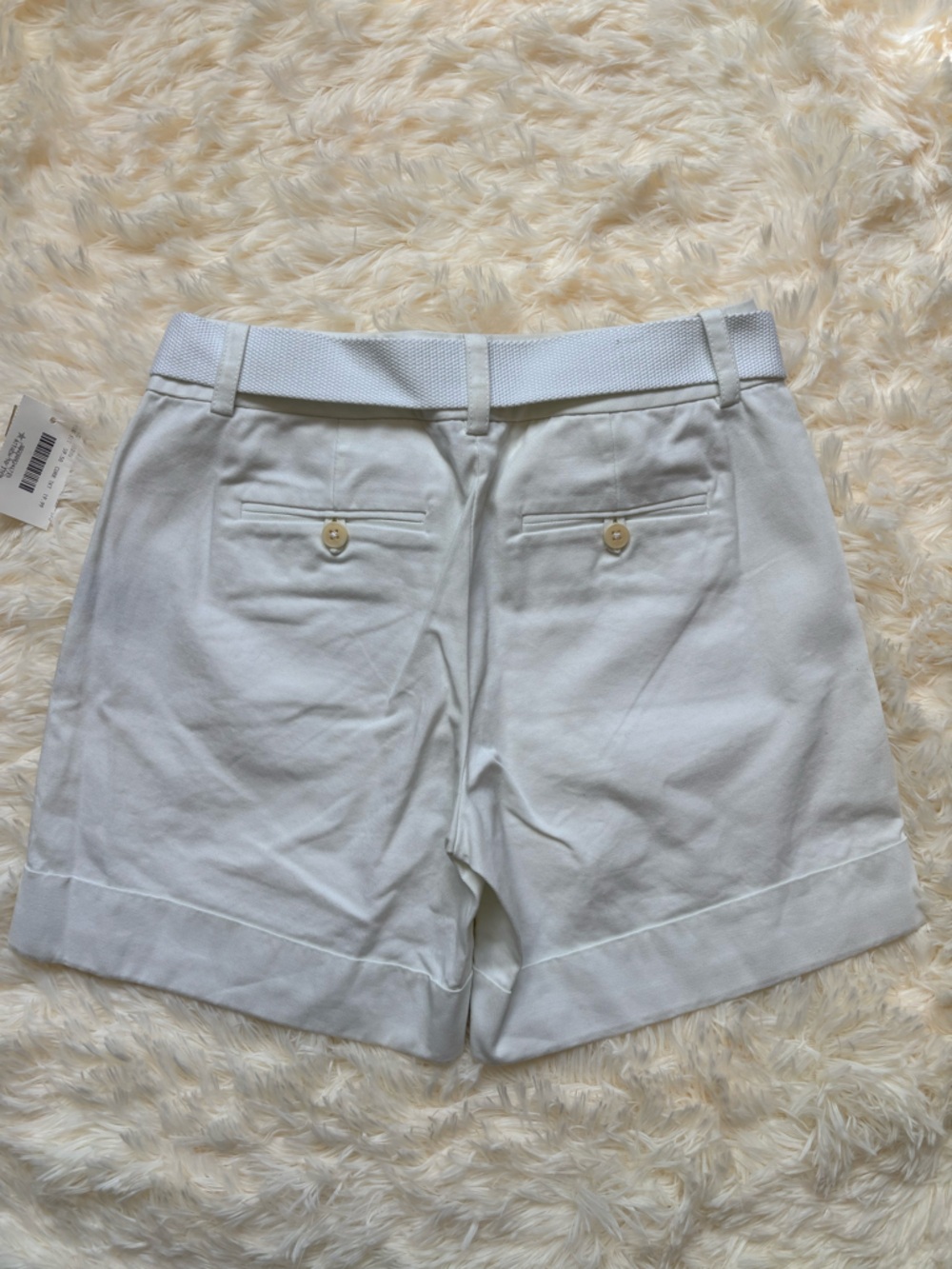 Lauren Ralph Lauren Petite Shorts 2P White Cotton Gold Ring Belt NWT - Picture 2 of 4